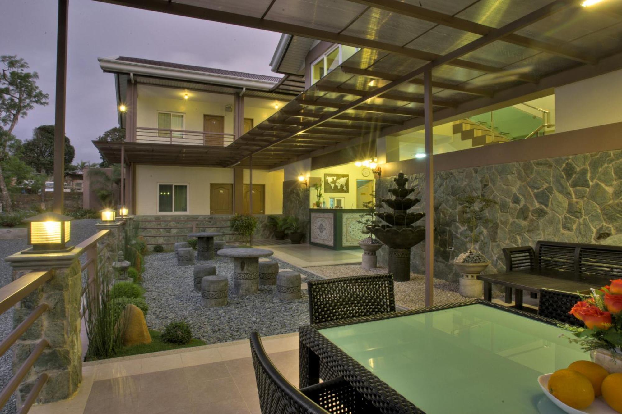 Tagaytay Wingate Manor Hotel Tagaytay City Exterior photo