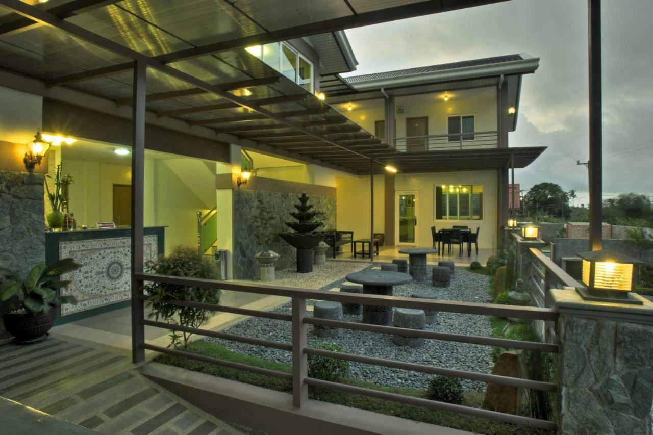 Tagaytay Wingate Manor Hotel Tagaytay City Exterior photo